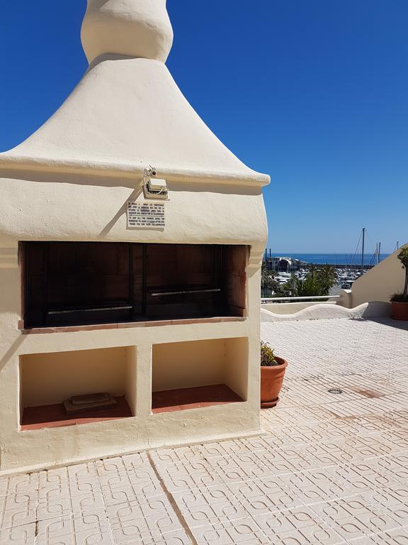 Isla Benalmadena Apartment ภายนอก รูปภาพ